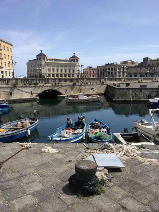 Ortigia Loft Via Malta, 22 Apartment Syracuse ภายนอก รูปภาพ